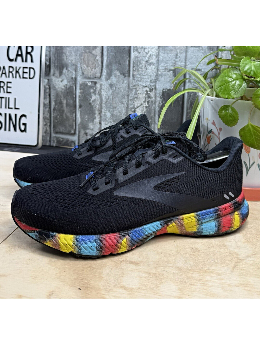 Brooks Launch 8 Men’s Running Shoes Breathable Mesh US 10 B Black/Multicolor